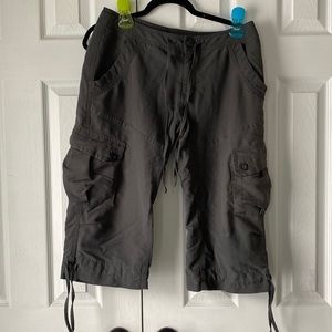 North Face capris Size10